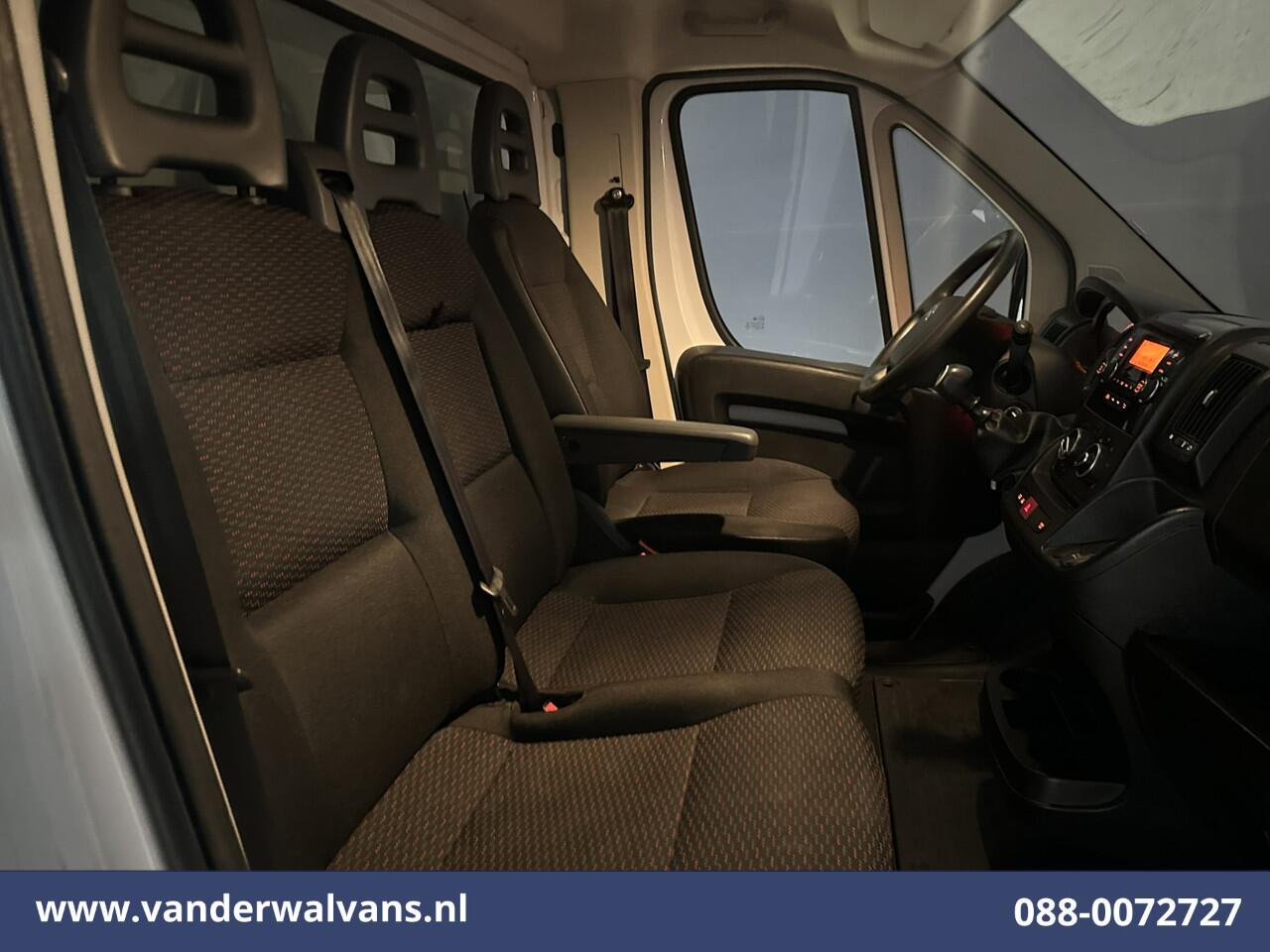 Citroen JUMPER 2.2 BlueHDi 141pk Bakwagen Laadklep 1115kg laadvermogen Euro6 Airco | Cruisecontrol | Bijrijdersbank