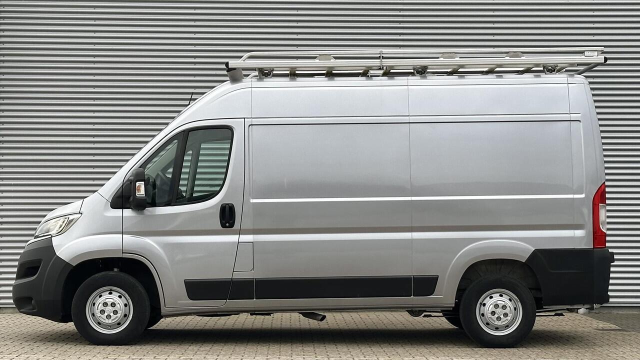 Citroen JUMPER 35 2.2 BlueHDi 140 L2H2 Trekhaak|Navi|Cruise|Metla