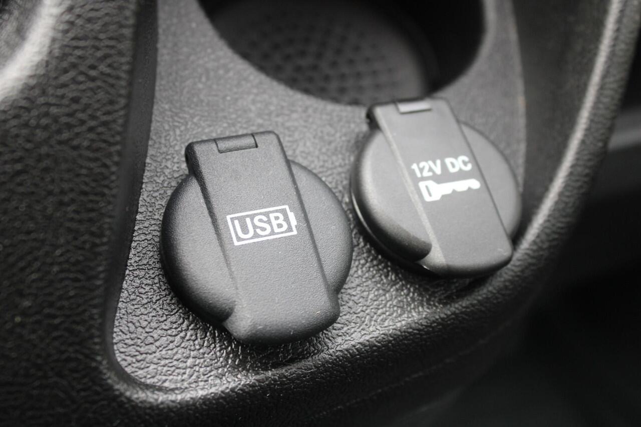 Citroen JUMPER 2.2 BlueHDi 120 L1H1 3.0t Cruise Control, Leder Stuurwiel, Climate Control, Audio/Bluetooth, Parkeerhulp achter .