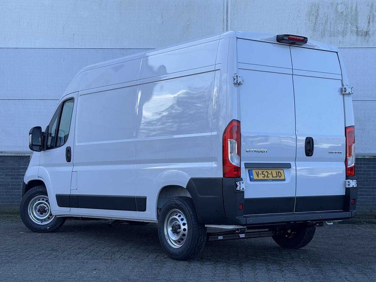 Citroen JUMPER L2H2 3.5t 2.2 BlueHDi 140pk EAT8 AUTOMAAT | BPM vrij | Multimedia | NAVI | Apple Carplay | Android Auto | DAB+ radio | Achteruitrijcamera | Surround view | Parkeersensoren voor en achter | Dode hoek detectie | Adaptive cruise control | Keyless entry | Cli