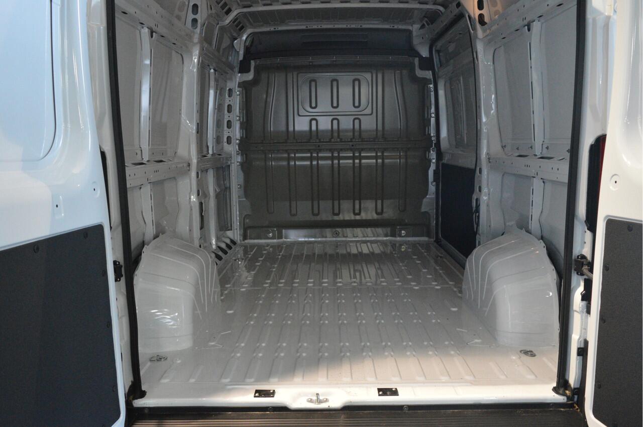 Citroen JUMPER 2.2 BlueHDi 140 L2H2 3.5t clima camera navi cruise pdc !!