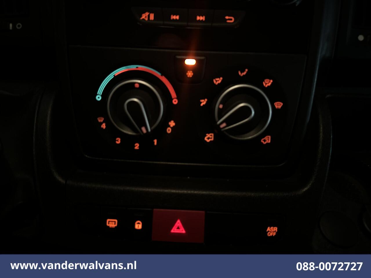 Citroen JUMPER 2.2 BlueHDi 141pk Bakwagen Laadklep 1115kg laadvermogen Euro6 Airco | Cruisecontrol | Bijrijdersbank