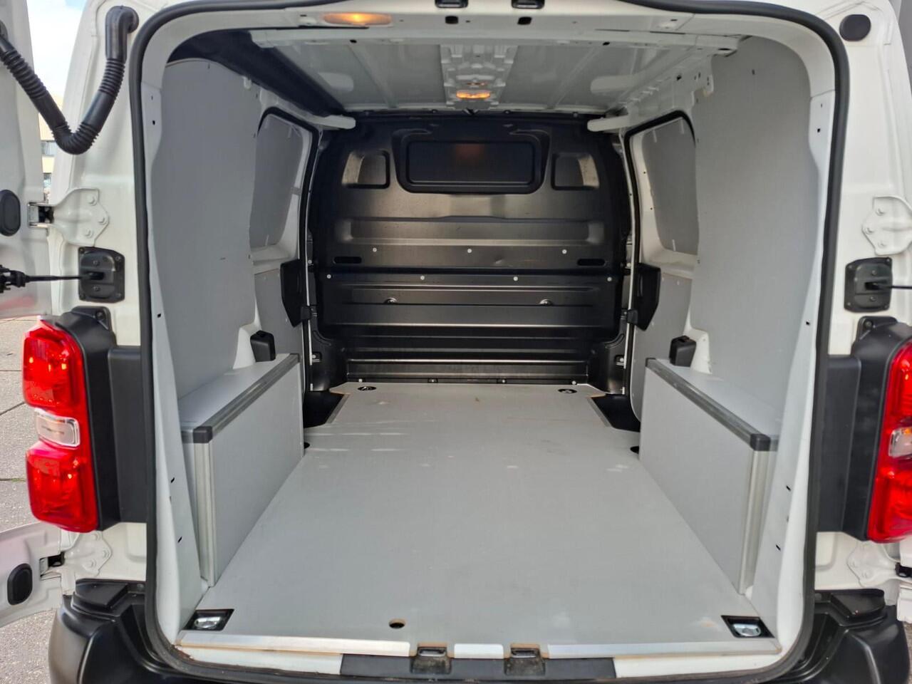 Citroen JUMPY 1.5 BlueHDI 100 XS Club AIRCO / CARPLAY / NAVI / CRUISE CONTROLE / DUBBELE SCHUIFDEUR