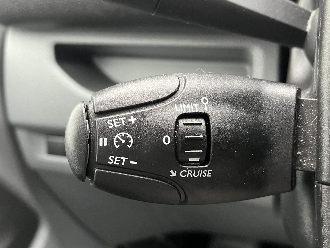 Citroen JUMPY 1.5 BlueHDI 120 M Club*NAVI*CRUISE*A/C* CARPLAY*3P