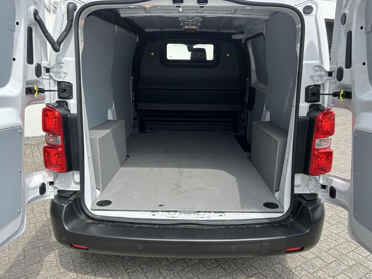 Citroen JUMPY 1.5 BlueHDI 100 L2 | Navi | Parkeercamera | Betimmering | Prijs is rijklaar