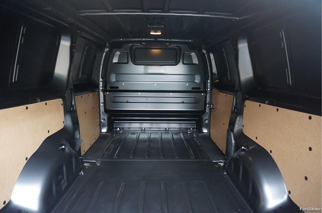 Citroen JUMPY 2.0D 180PK EAT8 Aut L3H1 BPM VRIJ!! LED, Navi, Clima, Camera, 17" LM, Stoel-Stoel!! Nr. 478