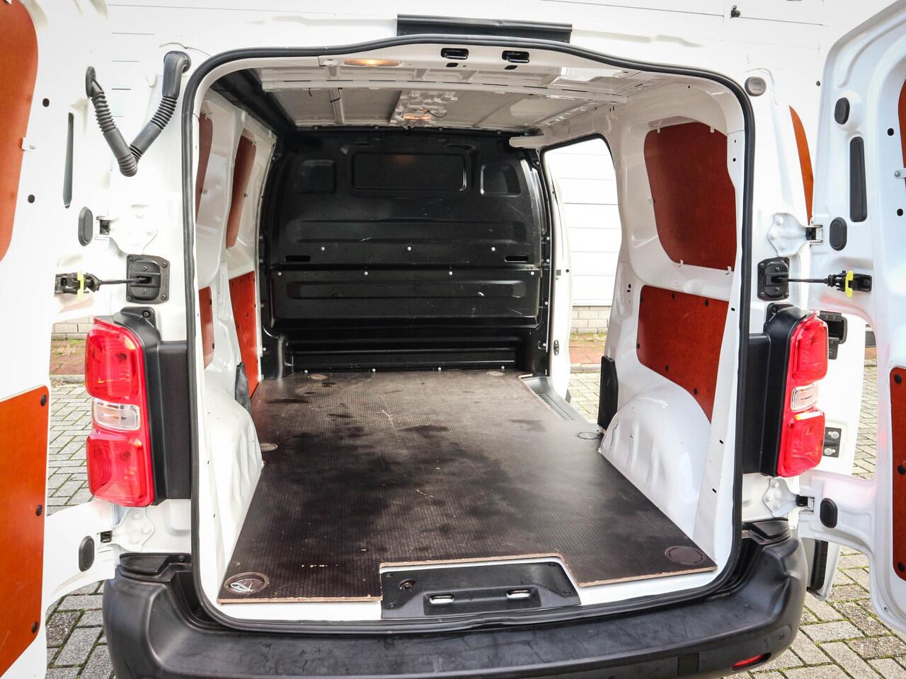 Citroen JUMPY 2.0 BlueHDI 145 M Club | Airco | Cruise | Pdc | Trekhaak |