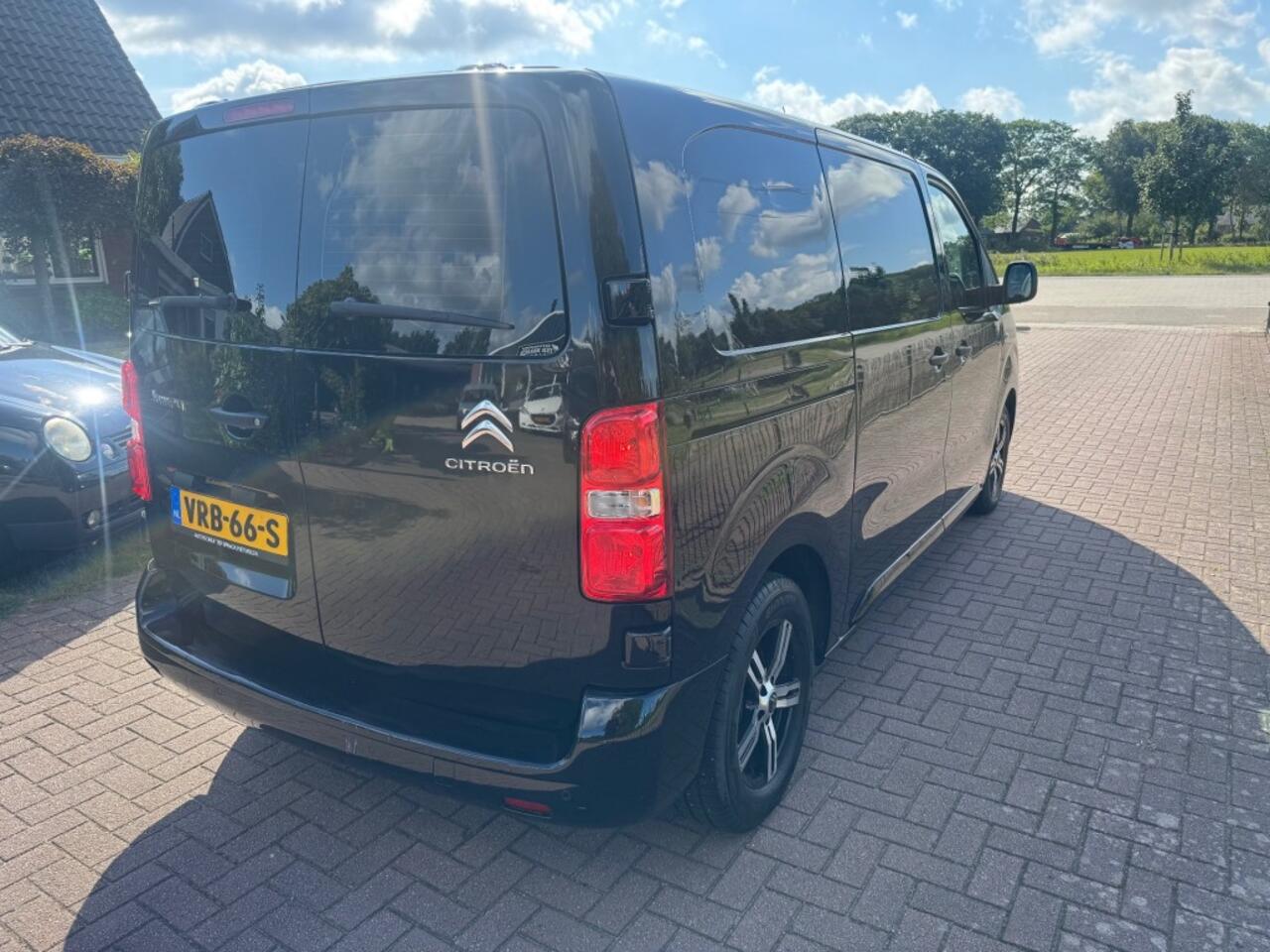 Citroen JUMPY 1.6 BlueHDI 115 Club Cruise Camera Leder CarPlay