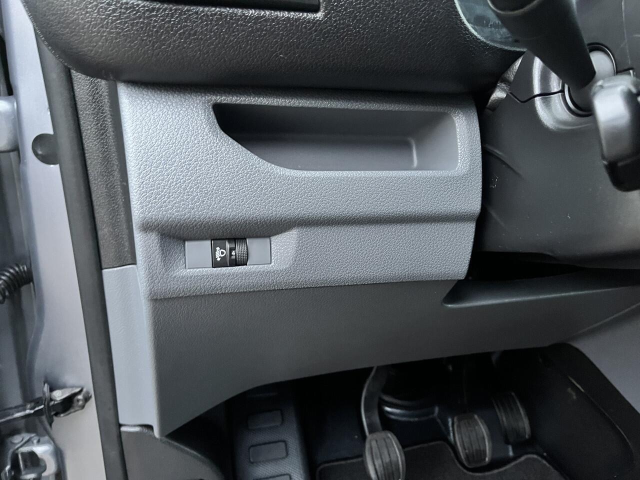 Citroen JUMPY 1.5 BlueHDI Marge BTW en BPM vrij!! Airco Cruise controle Navigatiesysteem 2-Persoons Parkeerhulp achter Apple carplay 1e eigenaar Euro 6 Bpm en Btw vrij voor particulier gebruik !!