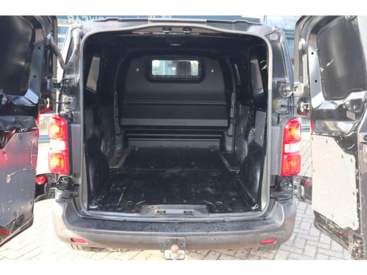 Citroen JUMPY Citroën 2.0 BlueHDI 120 M Club | Cruise | Navi | Trekhaak |