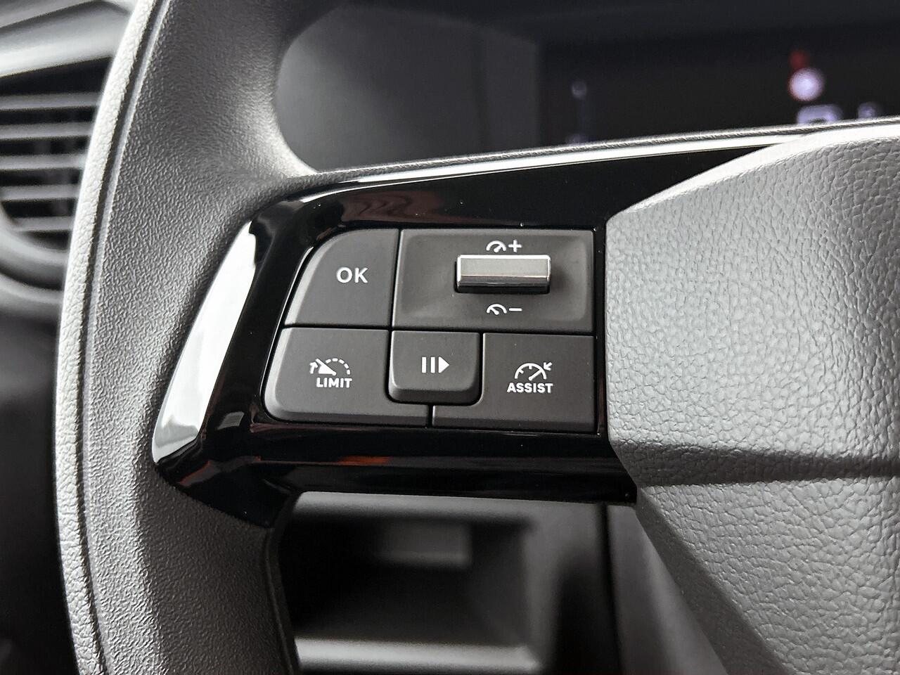 Citroen JUMPY BlueHDi 145pk Automaat Lengte 3 Dubbel Cabine | 6-persoons | Apple Carplay | Camera |