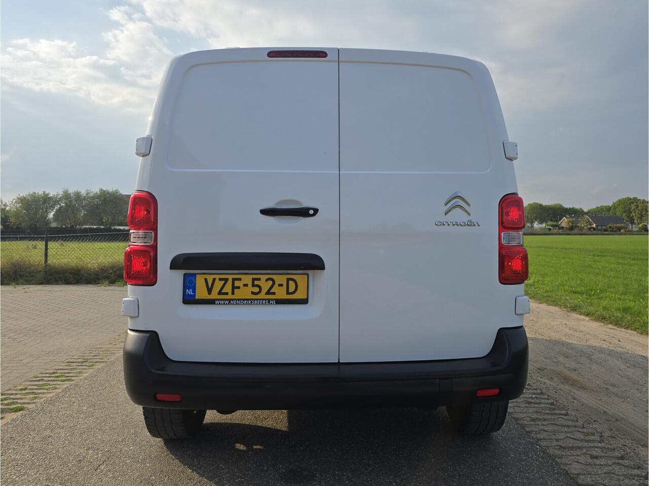Citroen JUMPY 2.0 BlueHDI L2 H1 - 120 Pk - Euro 6 - ParkeerCamera - Navi - Airco - Cruise Control