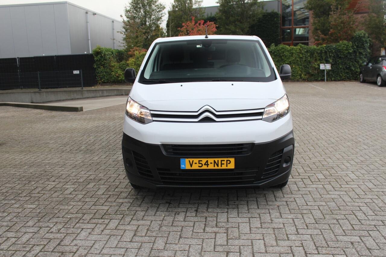 Citroen JUMPY 2.0 BlueHDI L2 Airco-Cruise-Camera-Carplay-Betimmering-Vloer Eindejaars aandieding !!!