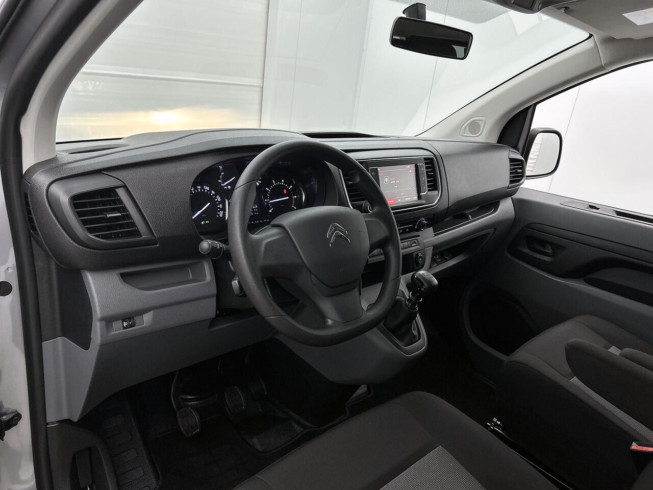 Citroen SpaceTourer JUMPY TRIPOD Rolstoelbus Direct leverbaar! Rolstoelbus 5 zitplaatsen