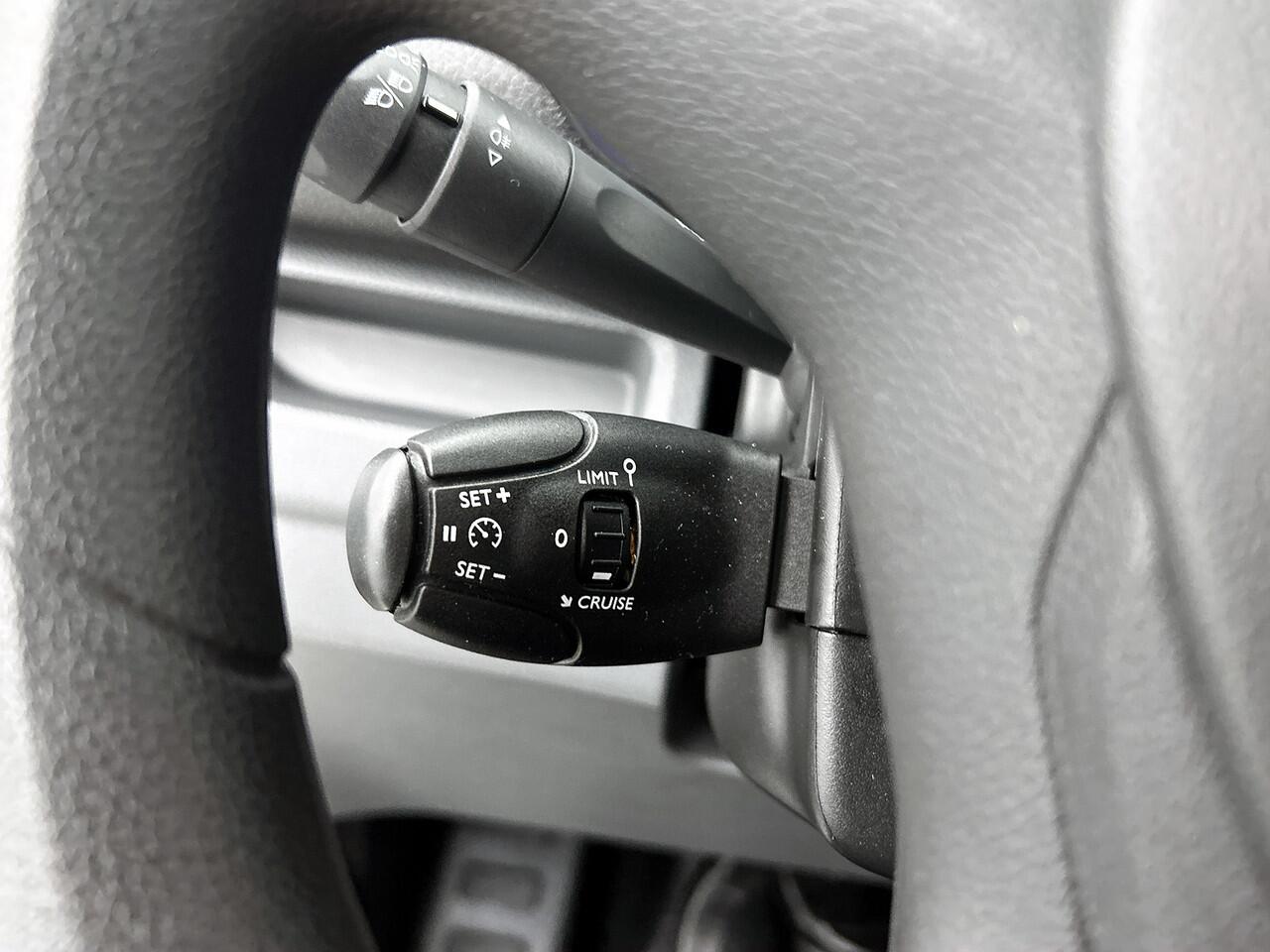 Citroen SpaceTourer JUMPY TRIPOD Rolstoelbus Direct leverbaar! Rolstoelbus 5 zitplaatsen