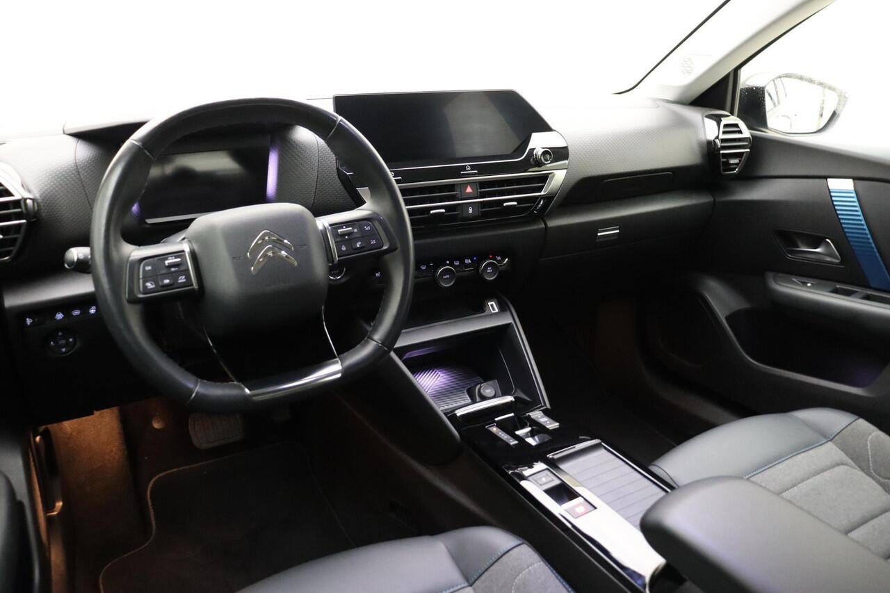 Citroen ë-C4 Feel Edition 50 kWh 3 Fase | Navigatie | Winterpakket | Camera | Head-Up Display | Keyless Entry en Start | Lichtmetalen Velgen