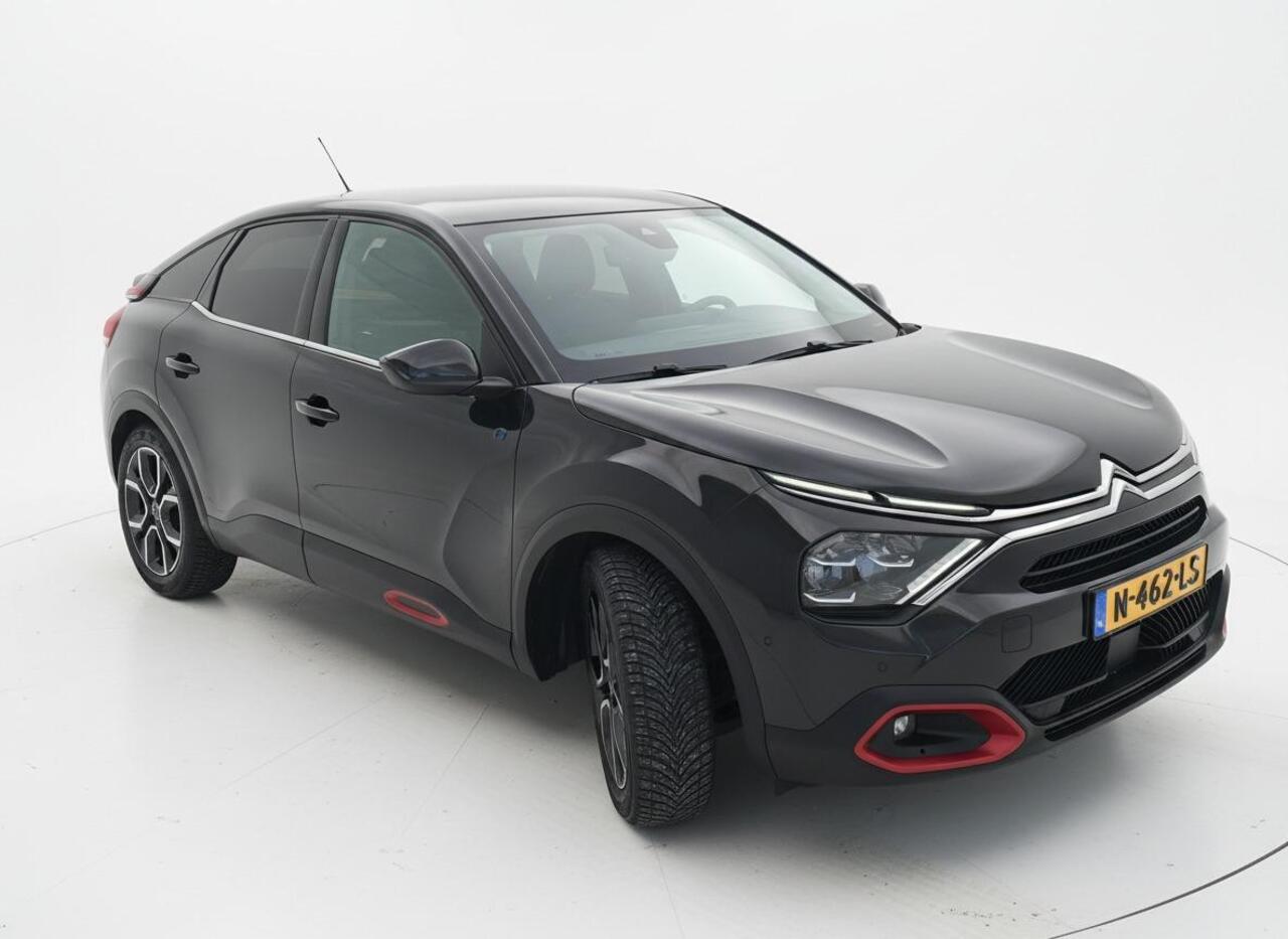 Citroen ë-C4 Shine 50 kWh SOH 96,7%! | Rijklaar geleverd incl 12 maanden BOVAG garantie! | OBC reeds vervangen! |