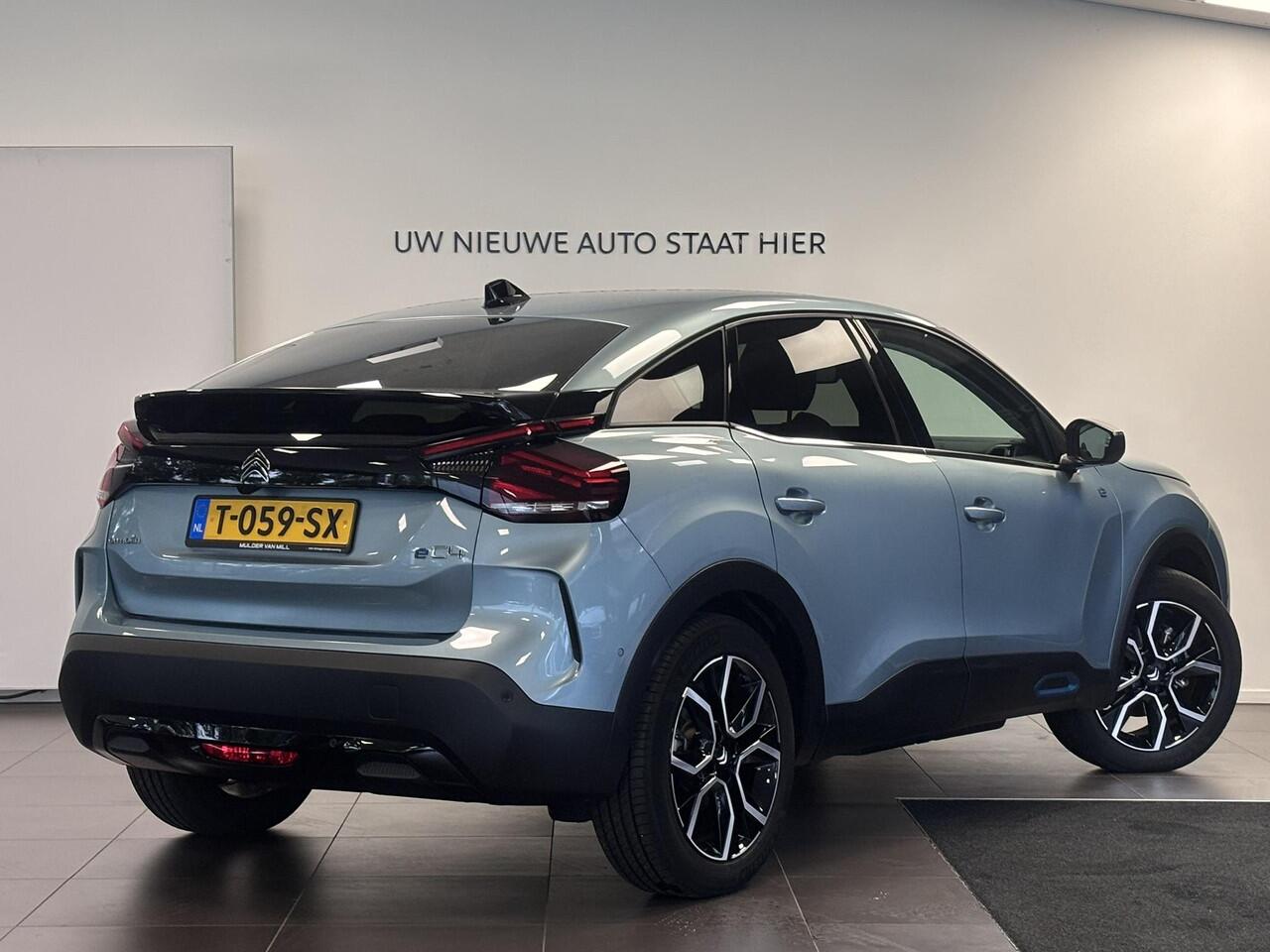 Citroen ë-C4 Shine EV 50kWh 136pk AUTOMAAT | UNIEKE KM-STAND! | LEDER | ADAPTIVE CRUISE | NAVI | STOEL+STUURVERW. | APPLE CARPLAY / ANDROID AUTO | CAMERA | CLIMA | DAB+