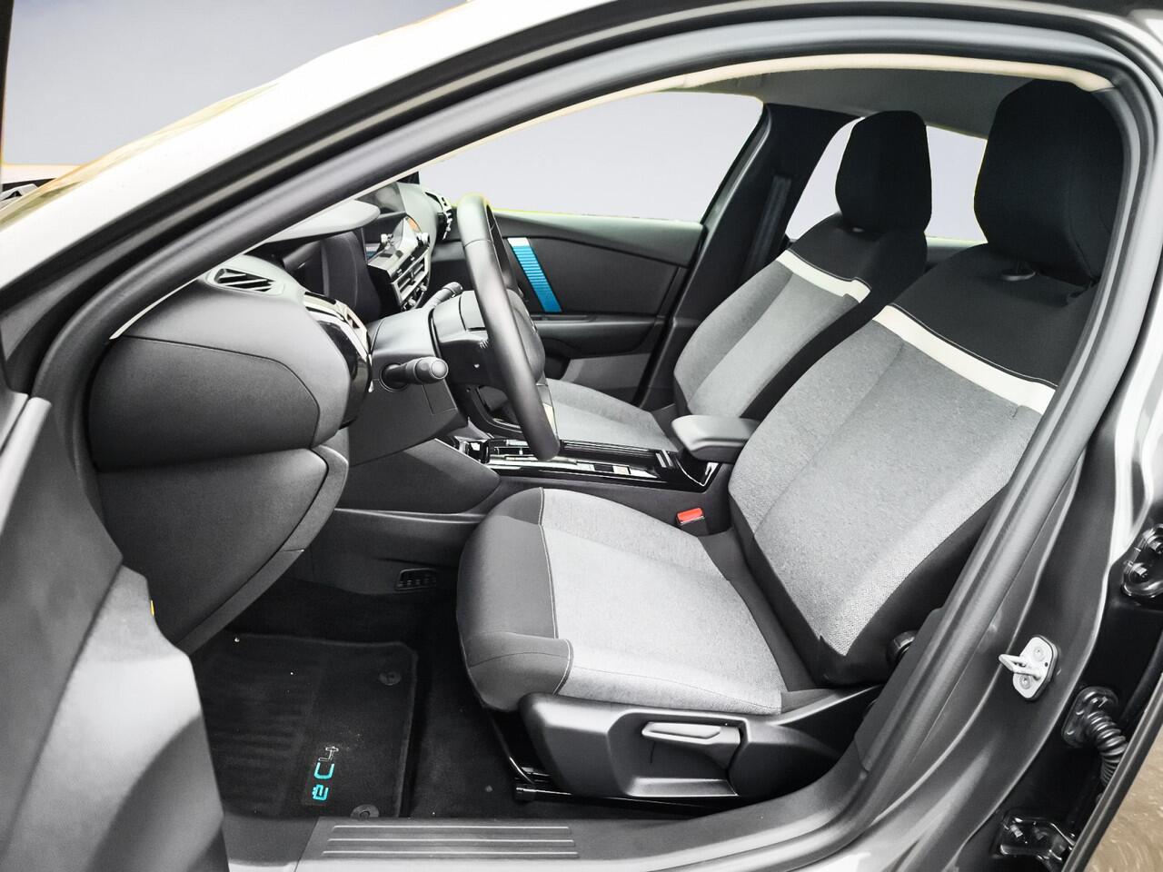 Citroen ë-C4 X Feel 50 kWh 1e-Eig. & Keurig-Onderh. BOVAG-Garantie. NL-Auto.