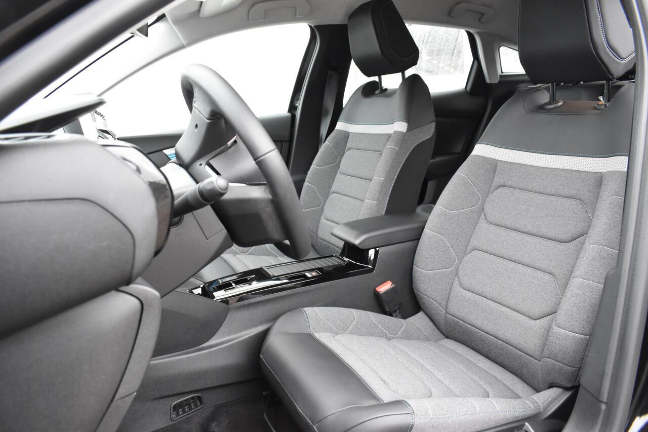 Citroen ë-C4 Feel Pack 50 kWh | Navigatie | Camera | Airco ECC | 4 seizoenenbanden | Aprkeersensoren | Carplay & Android Auto SOH 100% | Isofix bevestigingspunten | Zeer compleet!