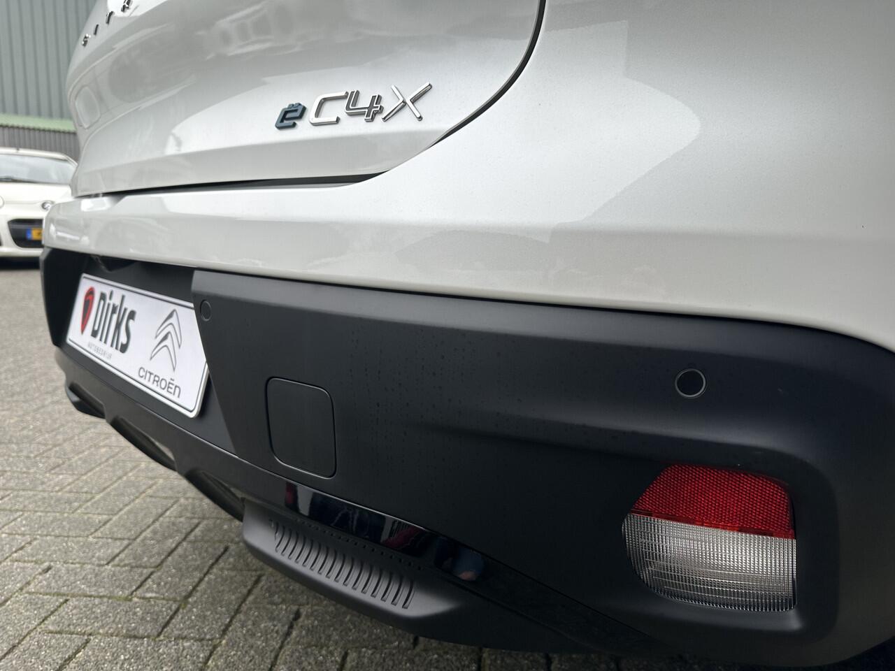 Citroen ë-C4 X Shine Pack (Elektrisch Schuifdak - Leder - Camera - Parkeersensoren V+A - Stoelverwarming)