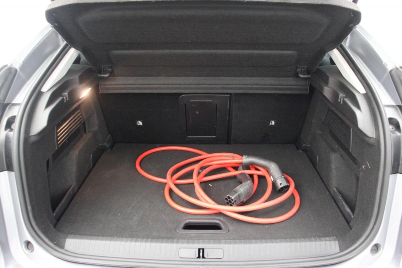 Citroen ë-C4 Shine X Pack Business 50 kWh - Carplay, Navi, Camera, Cruise, Stoelverw. Headup Display, Massage