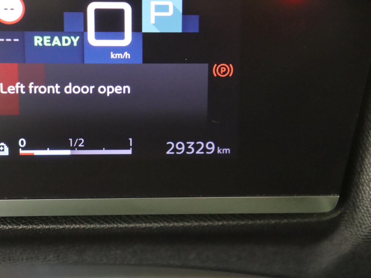 Citroen ë-C4 You 50 kWh | Carplay | Camera | Clima | Cruise |