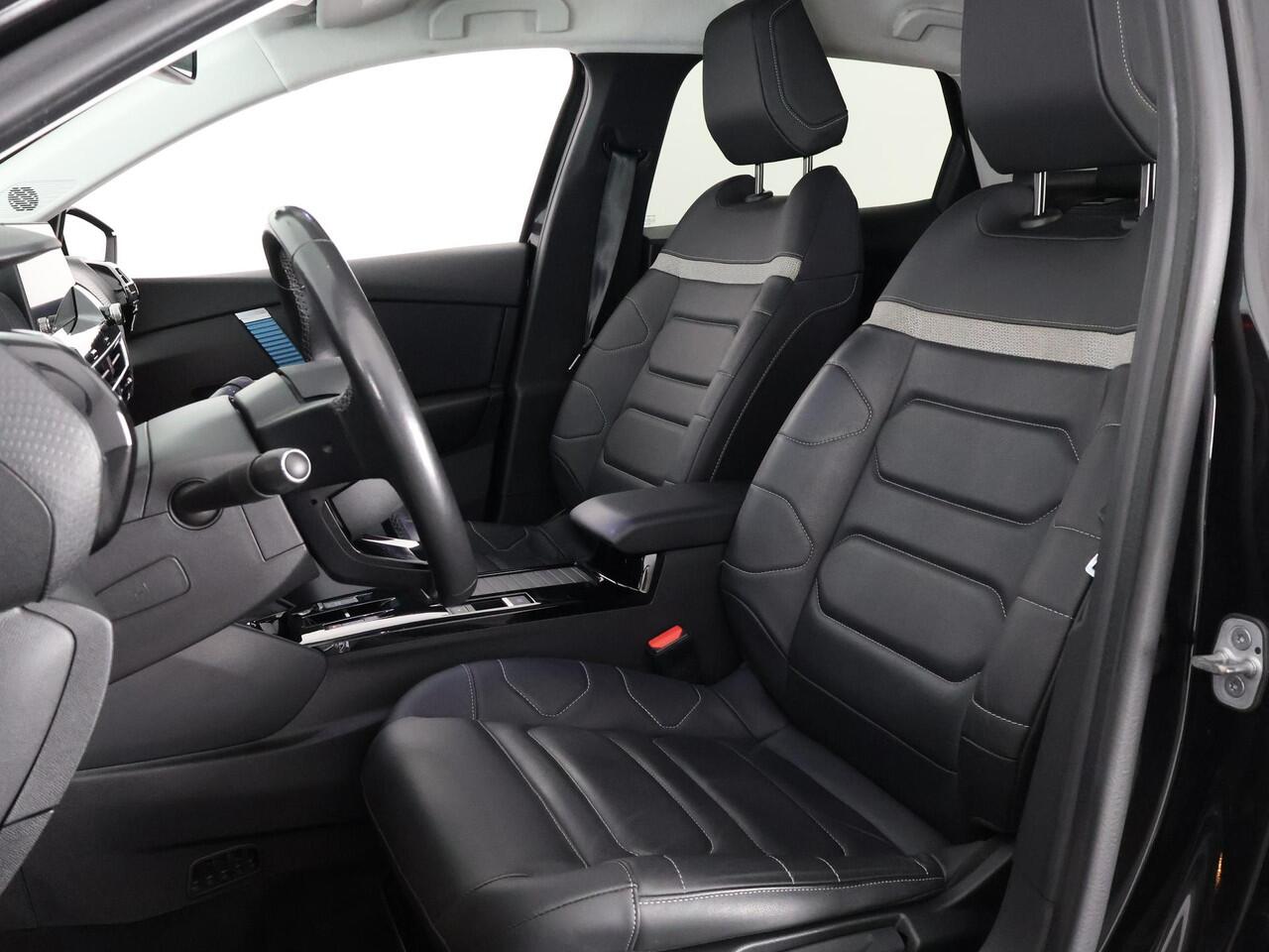 Citroen ë-C4 SHINE ACCU 95%! BEREIK WLTP 349 GARANTIE 9-2032* PDC V+A . CAMERA .BSM. APPLE CARPLAY & ANDROID AUTO . STOELVERWARMING . DODEHOEK DETECTIE