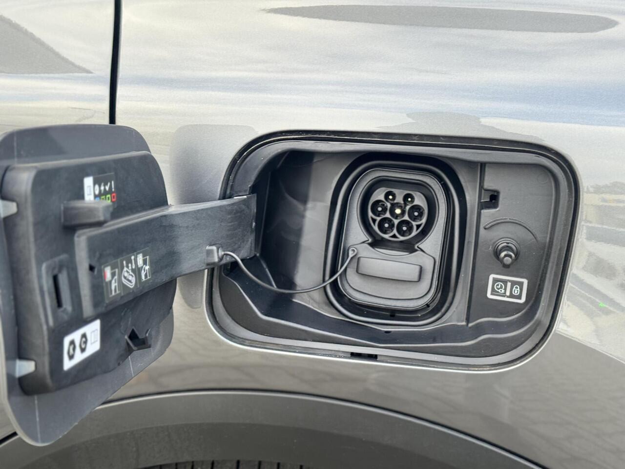 Citroen ë-C4 Business EV Extended Range 54kWh 156pk | 3-FASEN | NAVI | APPLE CARPLAY / ANDROID AUTO | CAMERA |