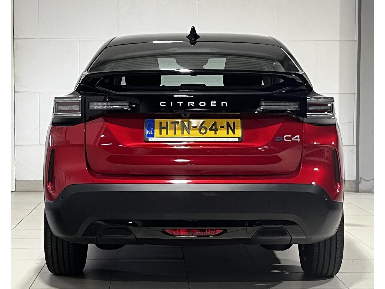 Citroen ë-C4 Business 54kWh 156pk Extended Range | VOORRUIT EN STOELVERWARMING | CAMERA | ADAPTIEVE CRUISE CONTROL |