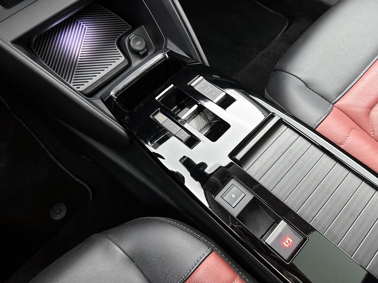 Citroen ë-C4 Shine 50 kWh | Rijklaar | 3 fase | Panorama dak | Leer |