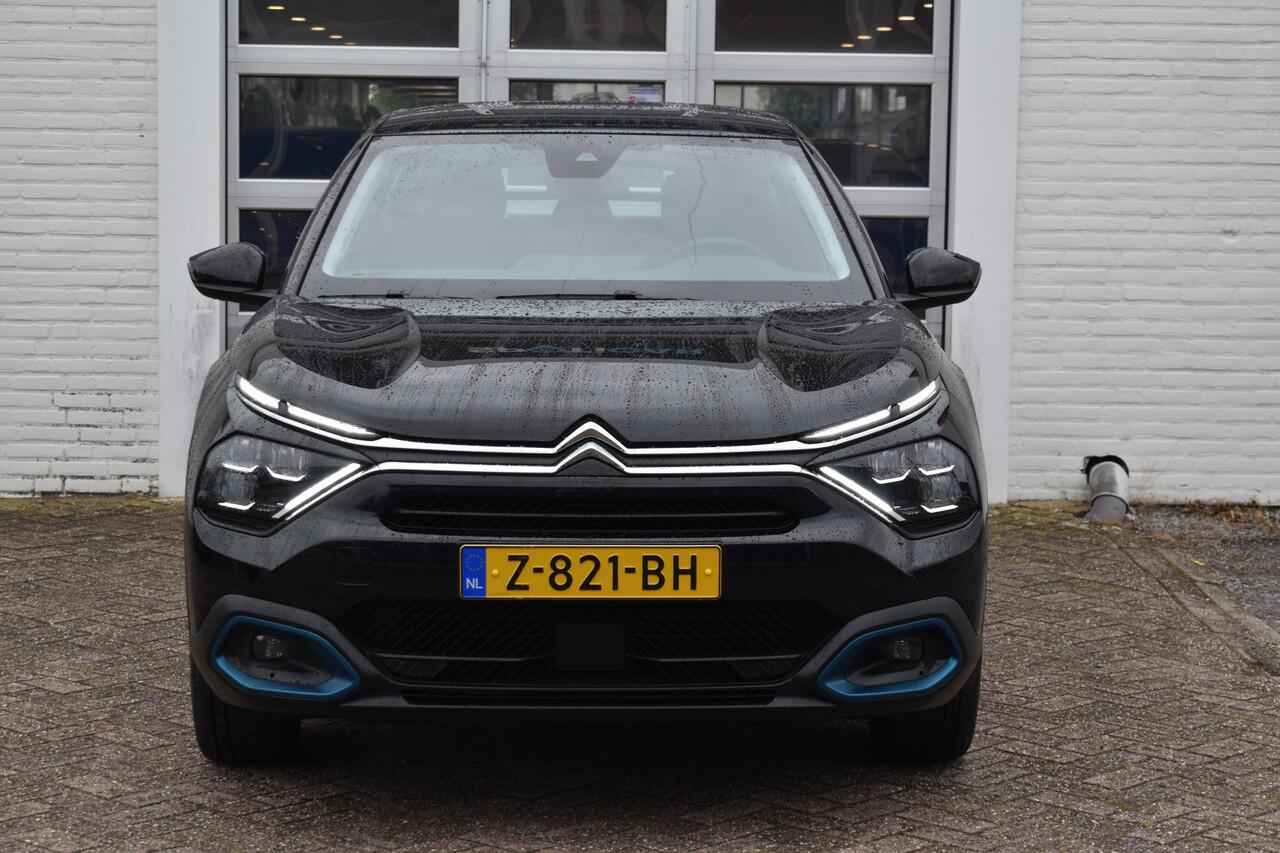 Citroen ë-C4 Feel Pack 50 kWh | Navigatie | Camera | Airco ECC | 4 seizoenenbanden | Aprkeersensoren | Carplay & Android Auto SOH 100% | Isofix bevestigingspunten | Zeer compleet!