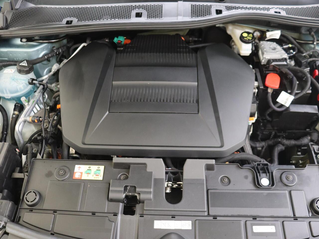 Citroen ë-C4 Feel Edition 50 kWh | Navigatie | Parkeersensoren & Camera | Lederen Bekleding |