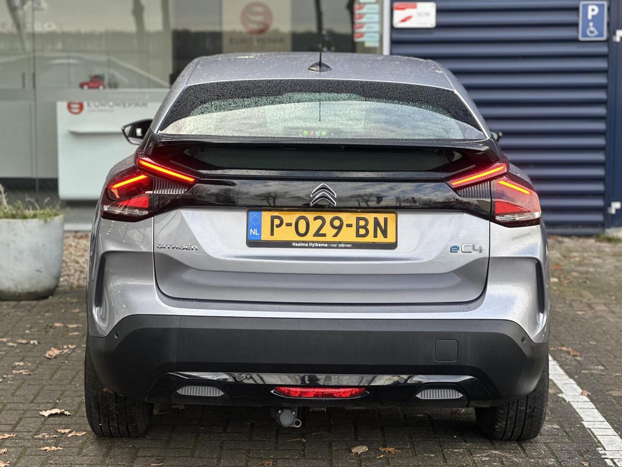 Citroen ë-C4 Live 50 kWh | Trekhaak | Apple Carplay/Android Auto | Cruise Control | Climate Control | Geluidsisolerend glas | Full LED | Parkeersensoren | Standkachel | DAB |