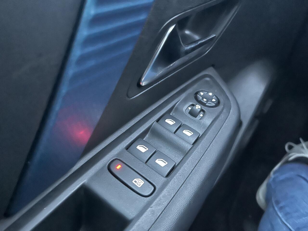 Citroen ë-C4 Feel Pack 50 kWh Camera/ Carplay / LMV