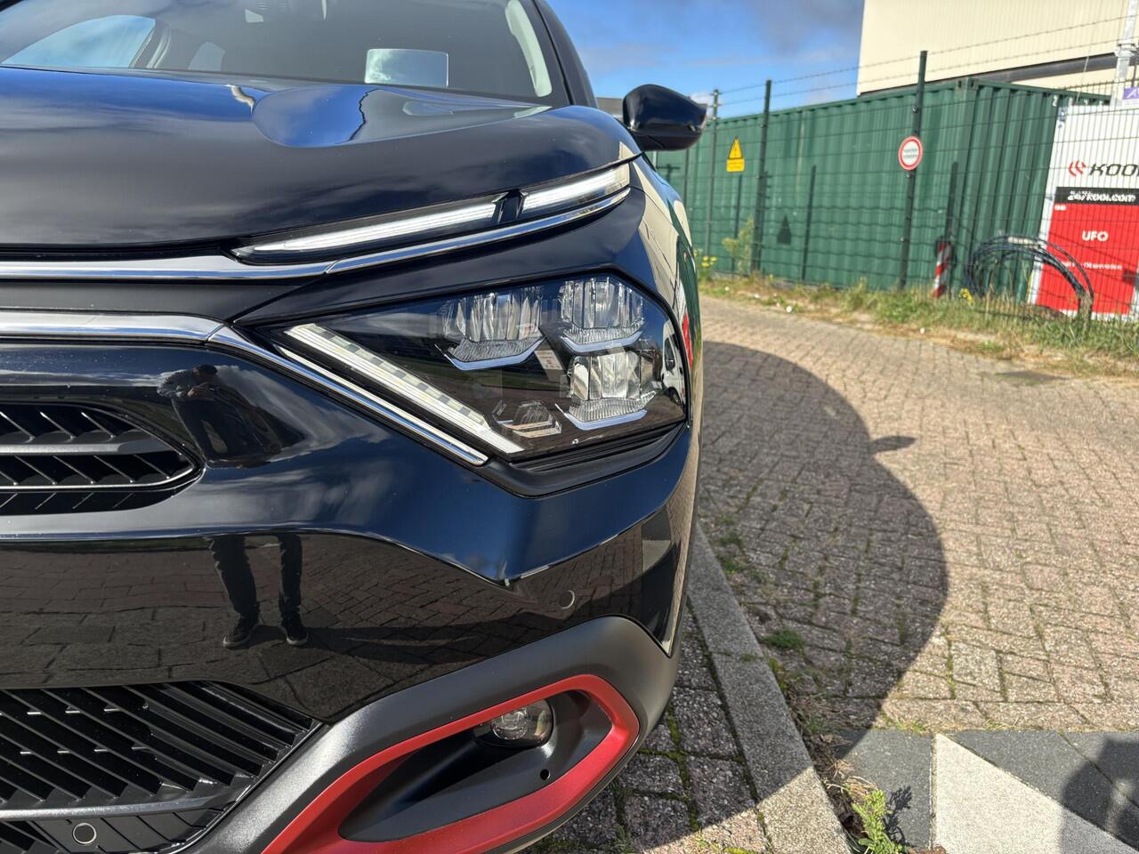 Citroen ë-C4 Feel Pack 50 kWh / ALL-IN RIJKLAARPRIJS /Adaptieve cruise controle/Stuurverwarming/Navi/Camera