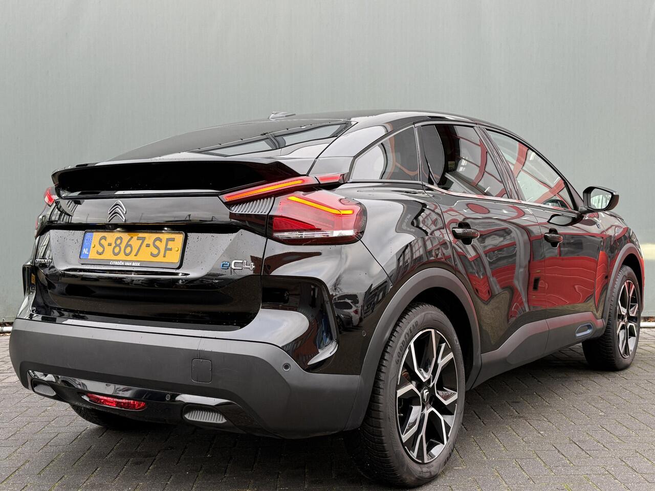 Citroen ë-C4 BJR 2023 Shine Pack Business 136 PK 50 kWh STOELVERWARMING | CAMERA | CLIMA | LEDER