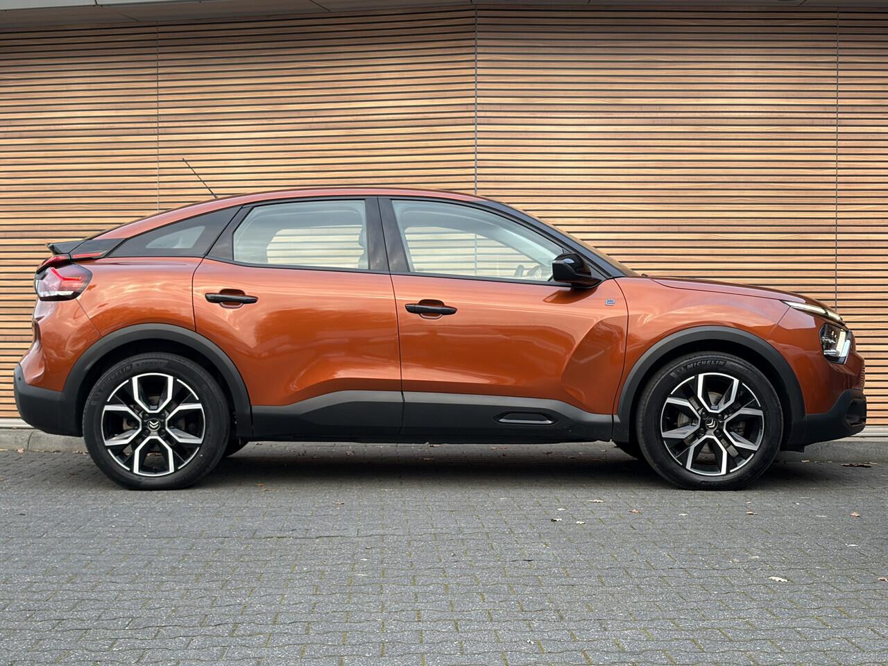 Citroen ë-C4 Feel 50 kWh DAB+ / Camera / Navigatie / SOH 90%