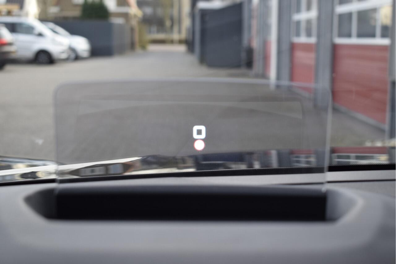 Citroen ë-C4 Feel 50 kWh Head up, Camera, Cruise, Carplay, PDC