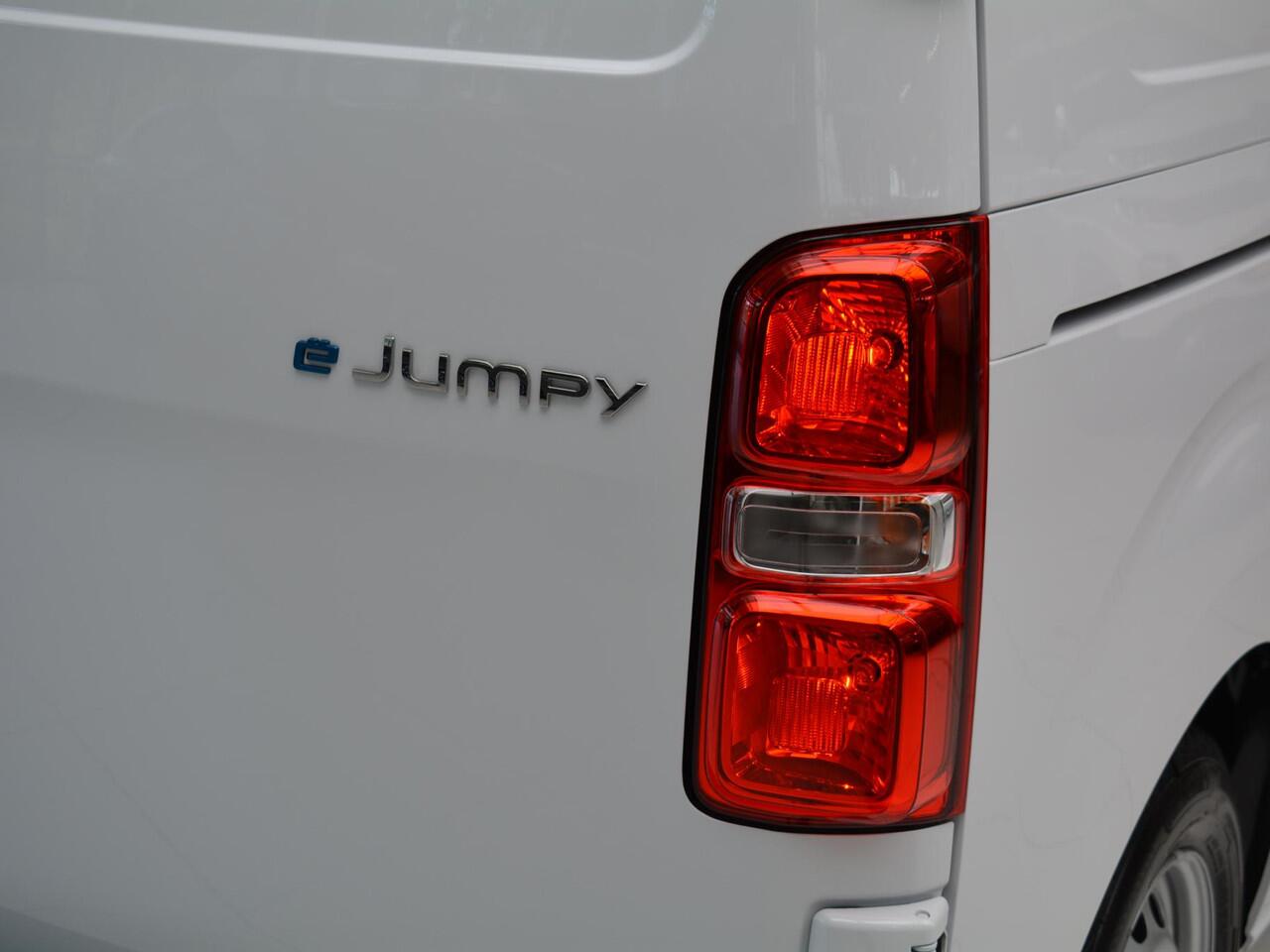 Citroen ë-Jumpy L2 75 kWh | tot 8 jaar garantie | Camera | Navigatie incl. Apple Carplay | Dodehoek detectie | Parkeersensoren voor & achter