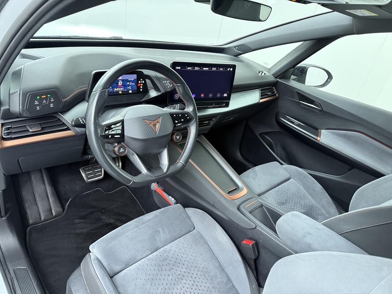 Cupra Born Performance 62 kWh | 231 PK | SoH 92% | Navigatiesysteem | Adaptive cruise control | Climate control | LED verlichting |