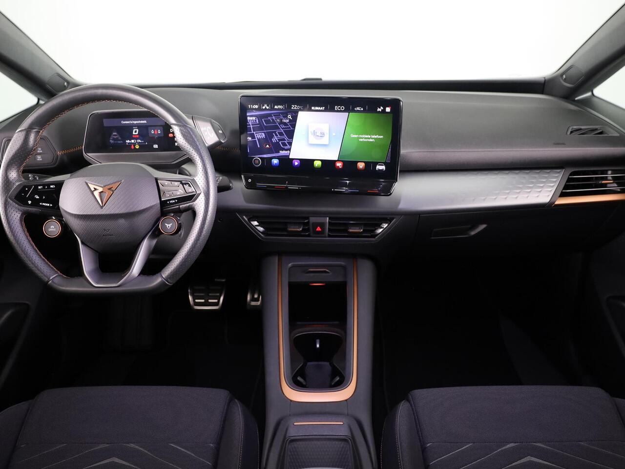 Cupra Born Adrenaline 62 kWh 230 pk | Navigatie | Parkeersensoren | Achteruitrijcamera | LED koplampen | Stoelverwarming | BEATS audio system |