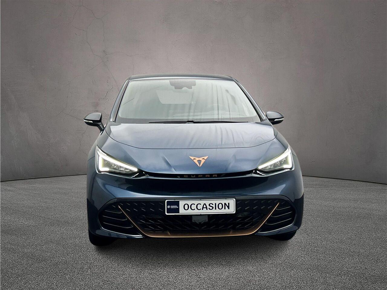 Cupra Born Adrenaline 230pk, 82 Kwh accu, Verwarmd Stuurwiel , Parkeersensoren, App connect, LED koplampen, Stoelverwarming, Airco, DAB, Radio