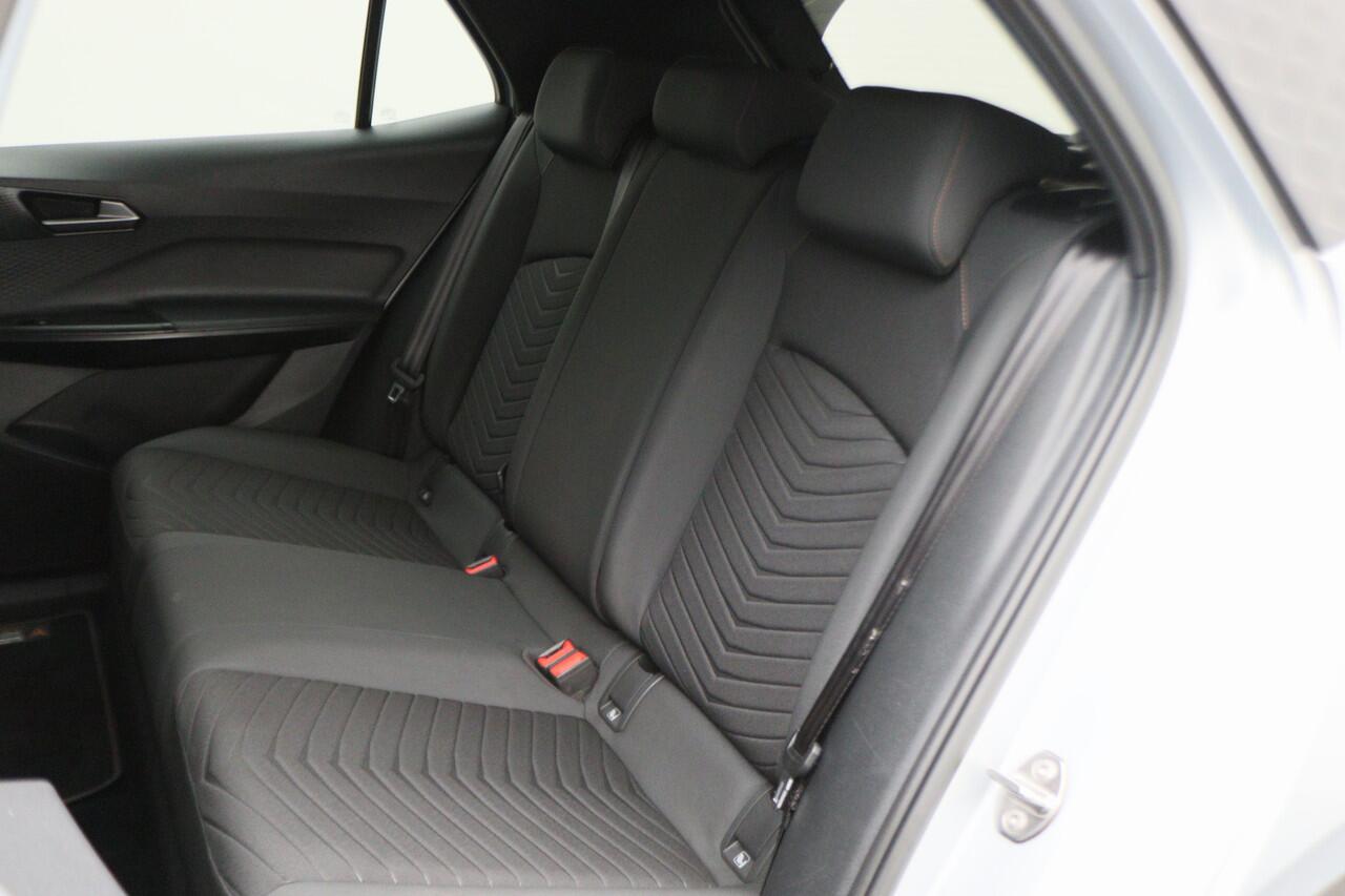 Cupra Born Adrenaline One 62 kWh Virtual Cockpit, ACC, Camera, Apple Carplay, LED, PDC, 19''