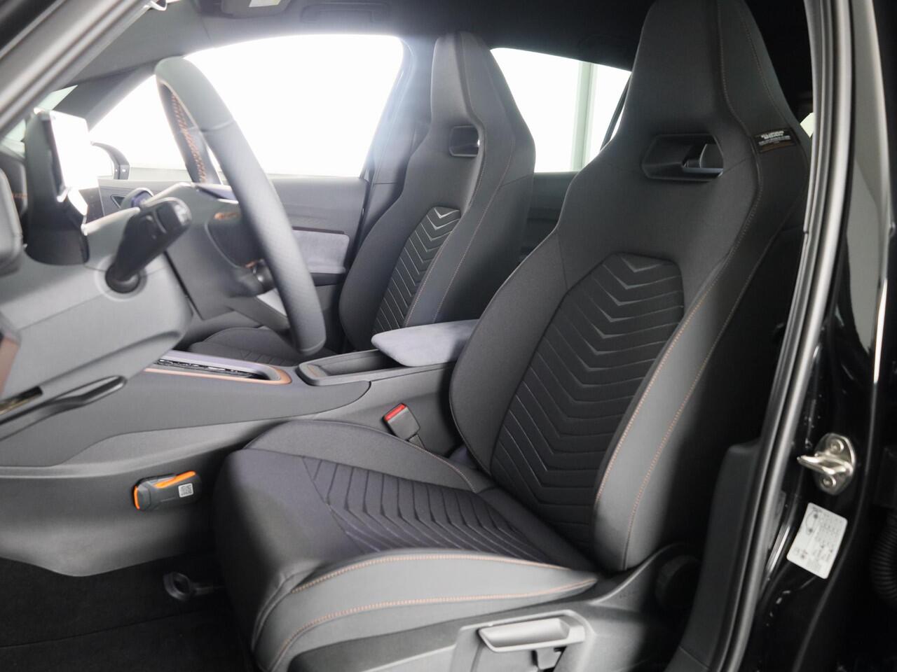 Cupra Born Business Limited 63 kWh 232PK | Stoel & Stuurverwarming | Achteruitrijcamera | Navigatie | Keyless Entry | Draadloze Carplay en Androidauto |