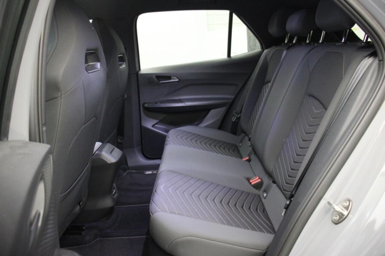 Cupra Born Business 62 kWh - Carplay, Camera, Stoel/Stuur verwarm.