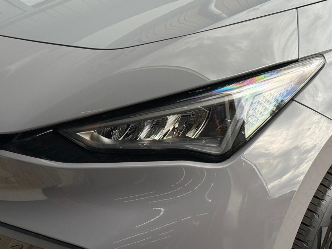 Cupra Born PERFORMANCE 82 KWH GROTE ACCU! acc stuur verw. camera