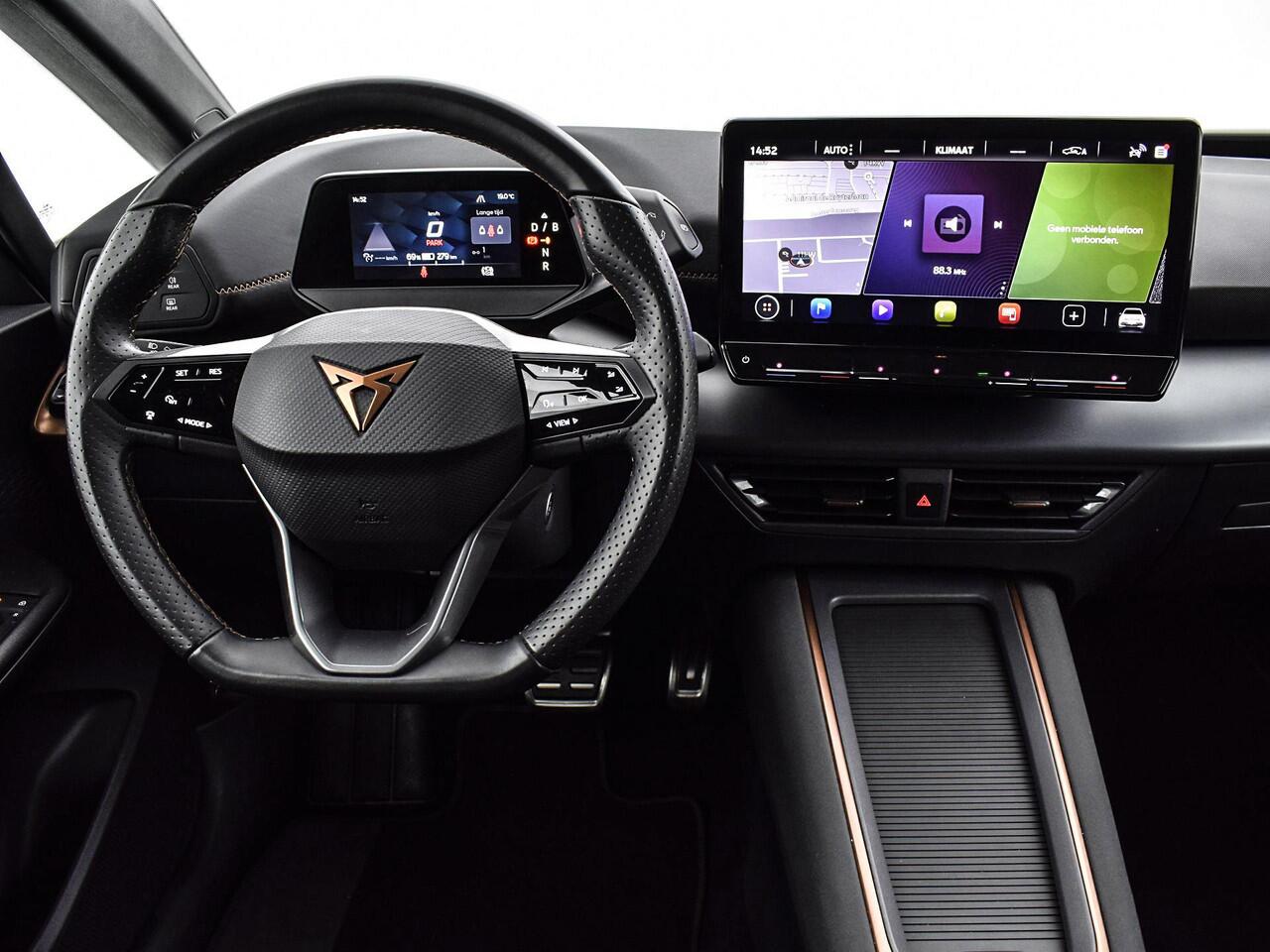 Cupra Born 204pk Business 62 kWh · Camera · Apple/Android Car Play · Navigatie · P-Sensoren · Verkeersbord Herkenning · 18'' Inch ·