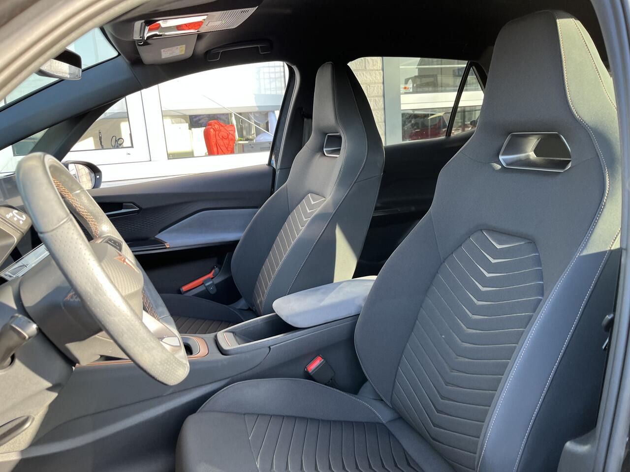 Cupra Born Essential 62 kWh / AUTOMAAT/ PARK. SENSOREN V+A/ FULL LINK/ DAB/ RIJ-MODI/ LANE-ASSIST/ GETINT GLAS/ NAVI/ CLIMA/ ISOFIX/ 19" LMV