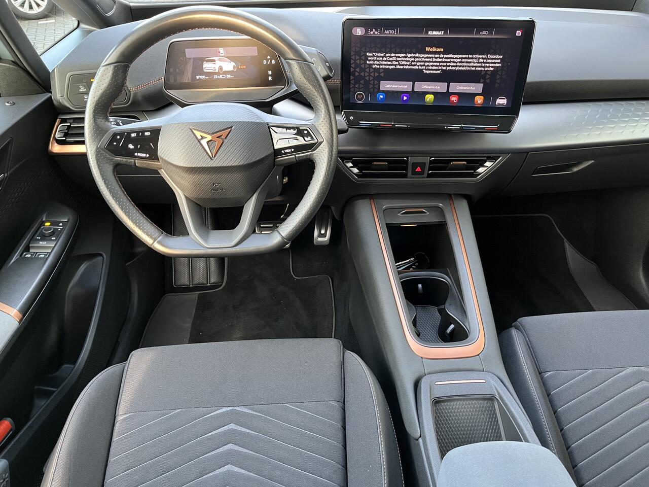 Cupra Born Adrenaline One 62 kWh / 89% SOH/ CAMERA/ PARK. SENSOREN + CAMERA/ STOELVERWARM./ ADAPT. CRUISE/ NAVI/ FULL LINK/ CLIMA/ LED/ DAB/ 19" LMV